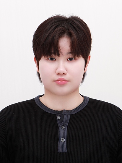 정 세 아
